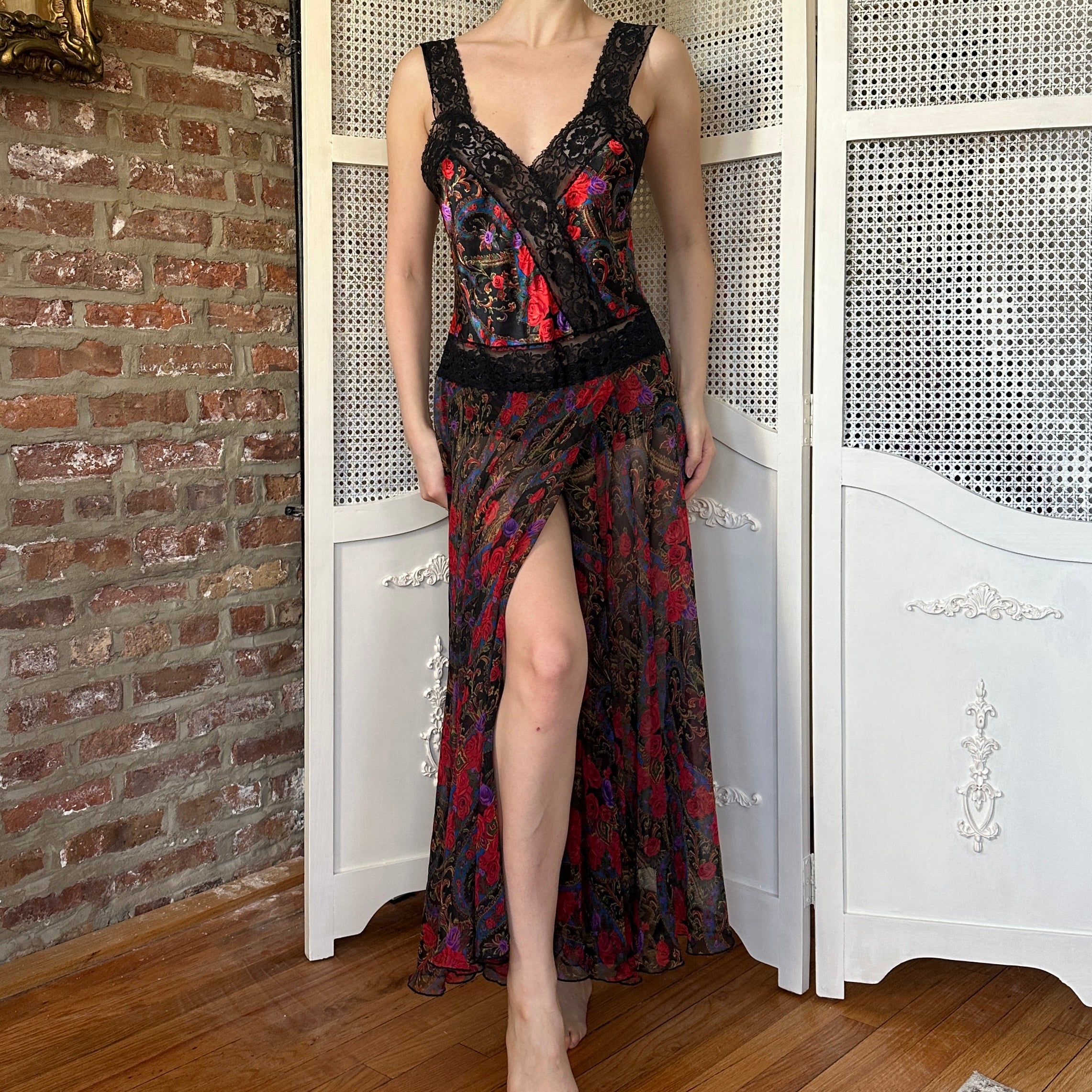 Vintage Victoria Secret Red Paisley Slip Dress (M)