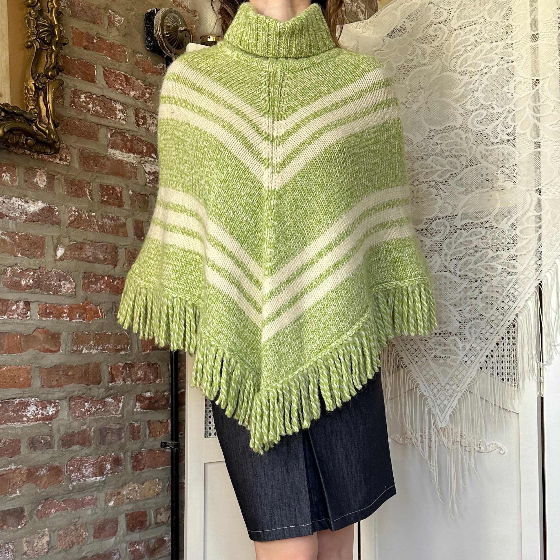Vintage Green Wool Poncho (M)