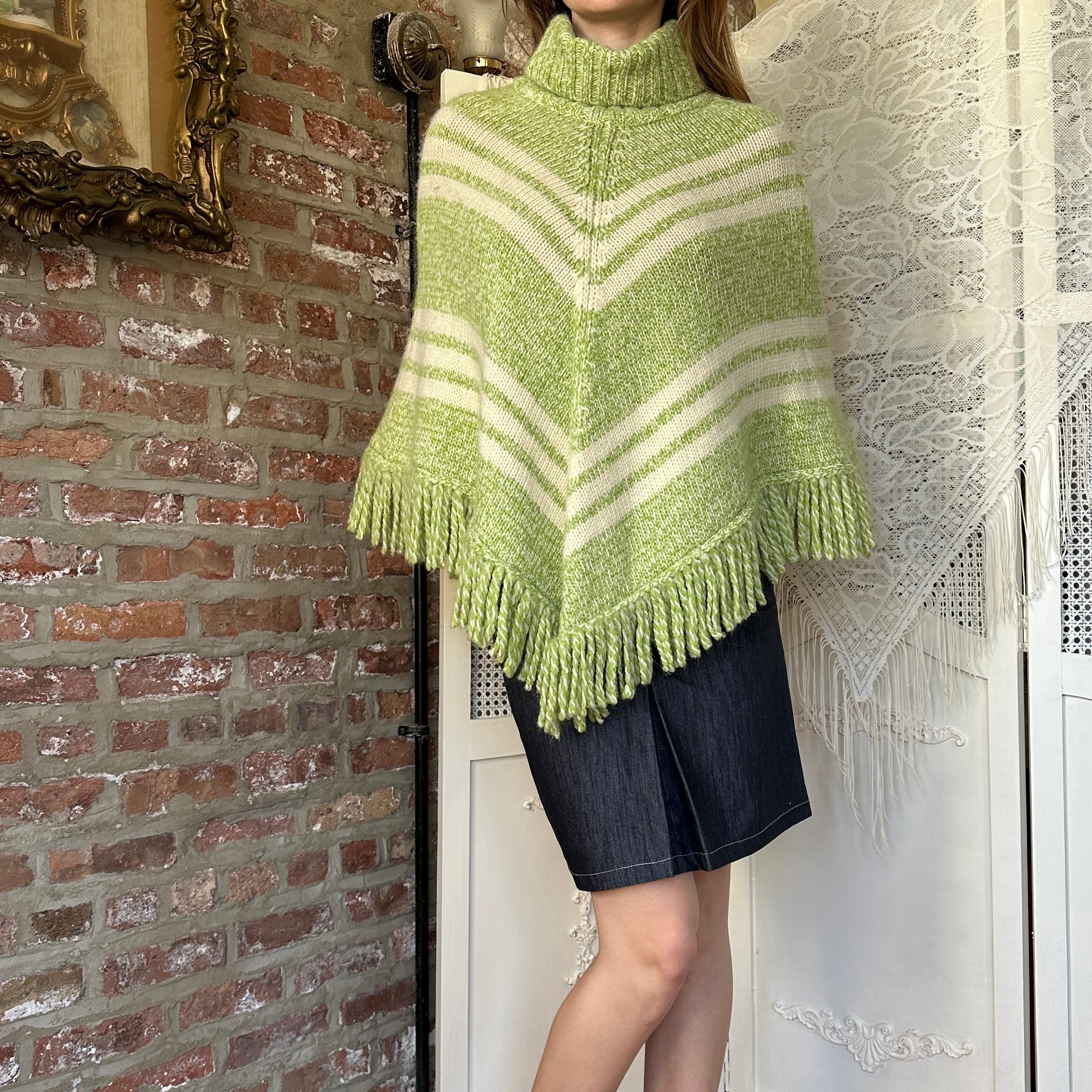 Vintage Green Wool Poncho (M)