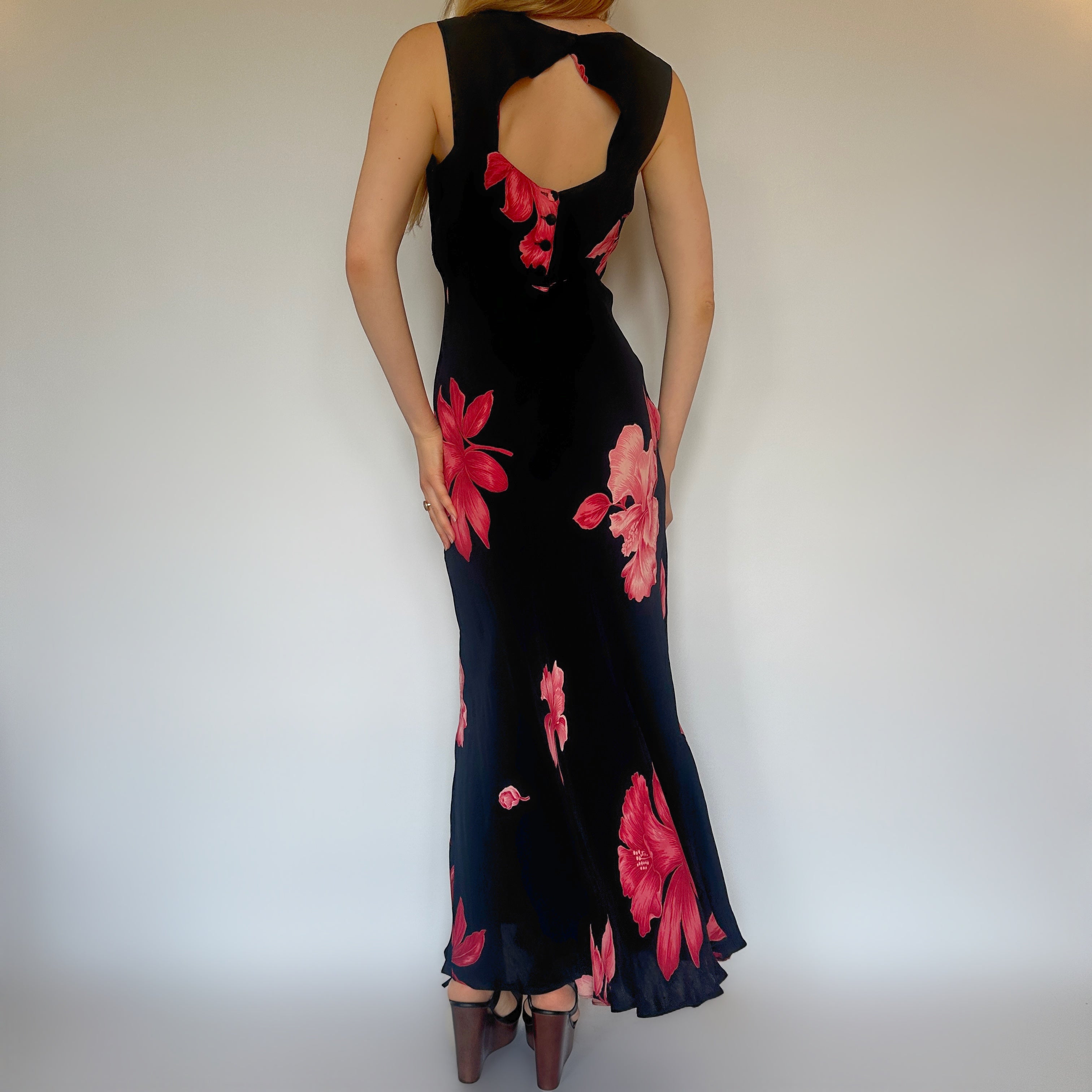 90s Black & Coral Floral Maxi Dress (S/M)
