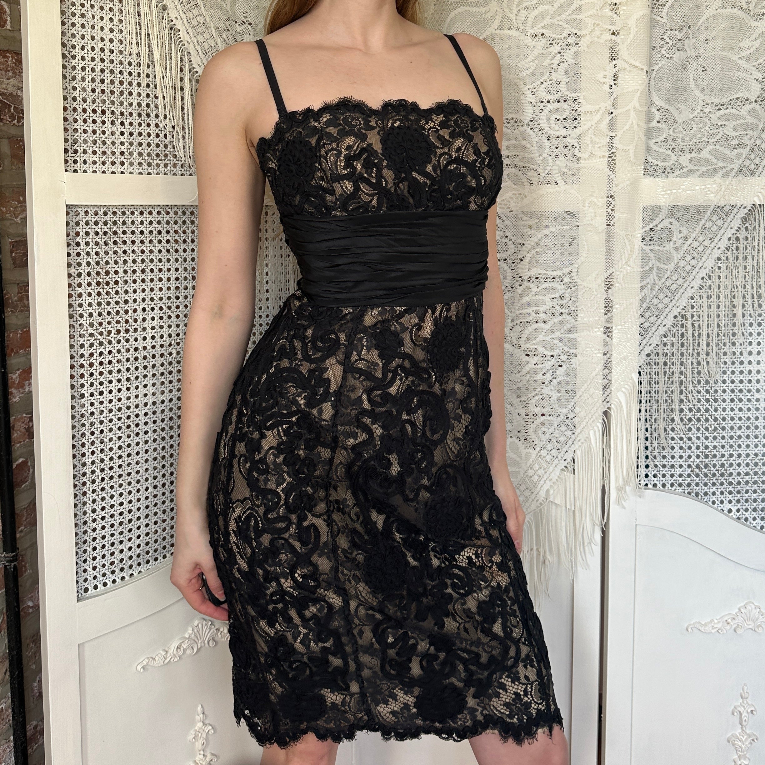 Betsey Johnson Lace Cocktail Midi Dress (S/M)