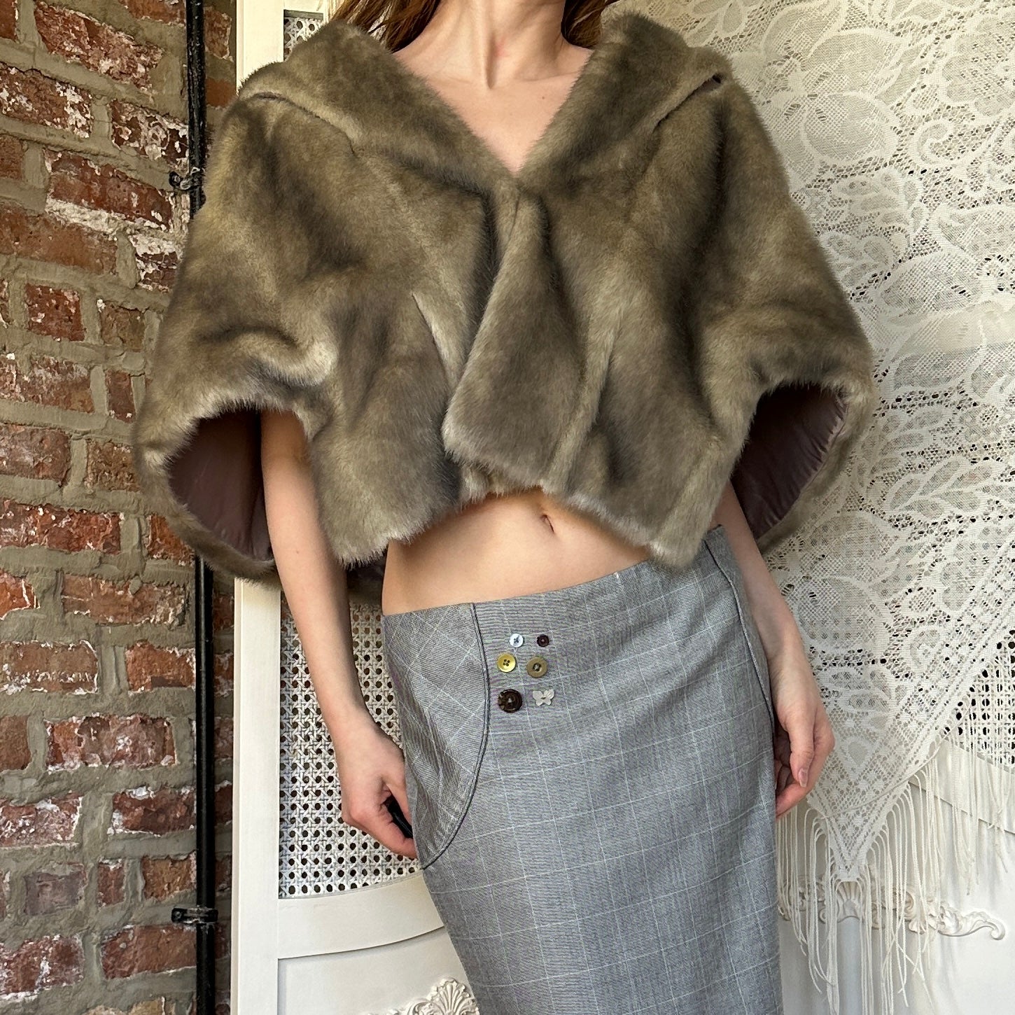 Vintage Grey Faux Fur Shawl (OS)