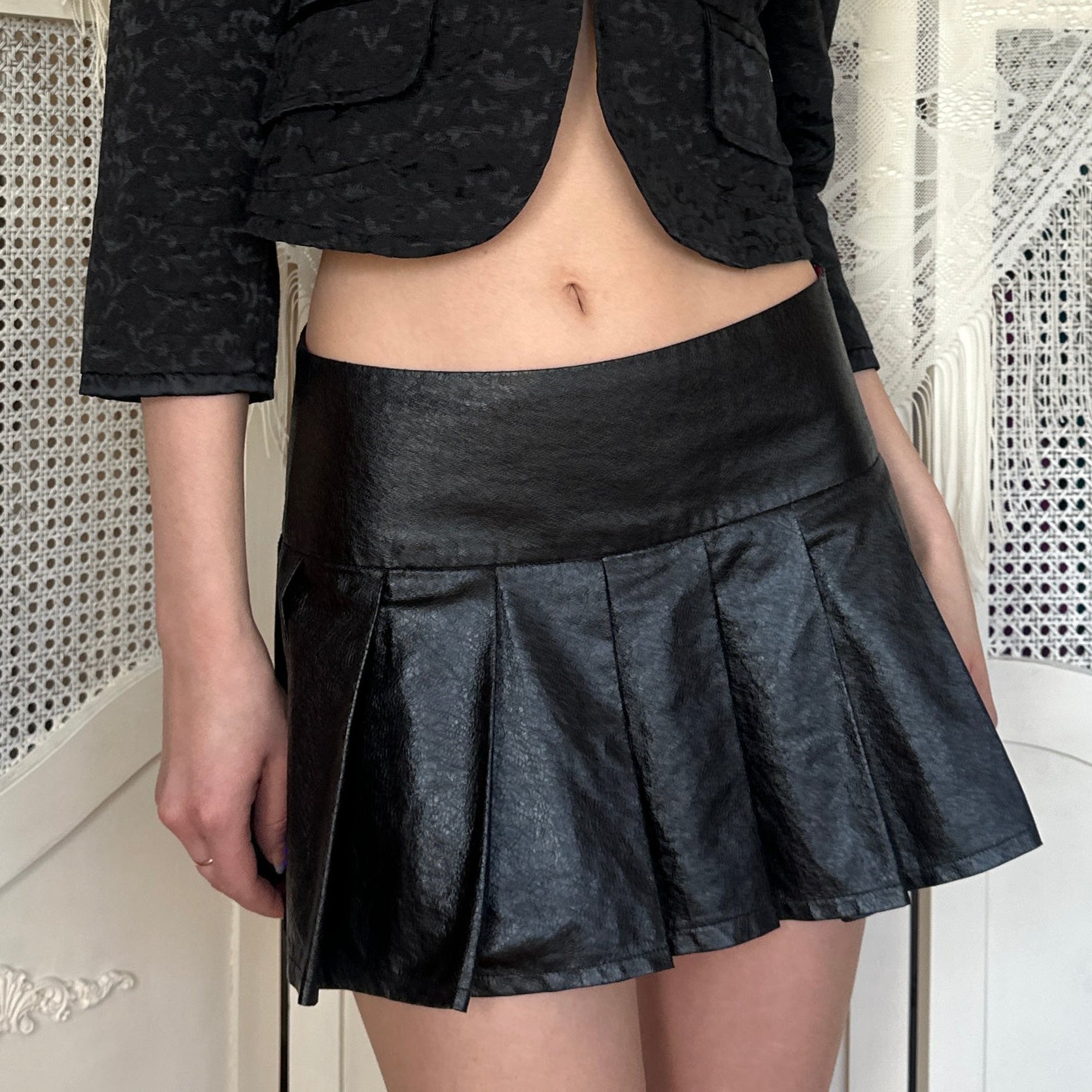 Vintage Black Pleated Faux Leather Mini Skirt (S)